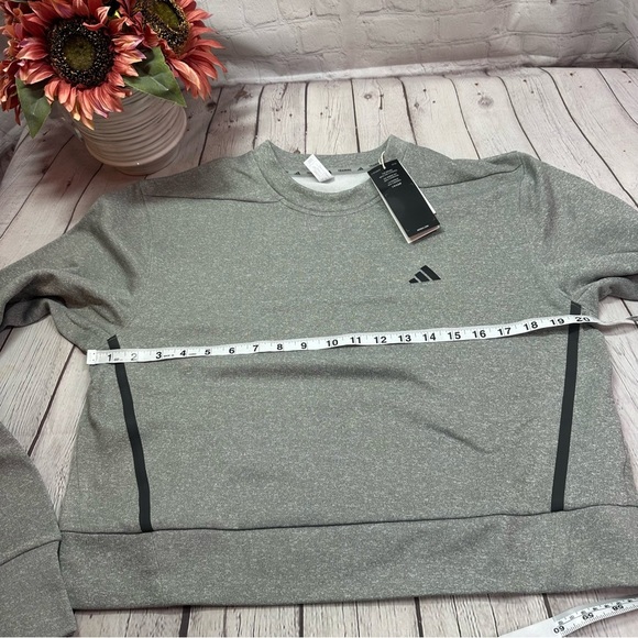 NWT Adidas Women's fleece Crew Neck cropped sweatshirt sz S - Picture 5 of 9